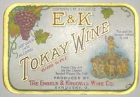 Étiquette vin de l’Ohio, E & K Tokay Wine, début XXe siècle. Dès 1859, la région de l’Ohio, réputée pour son vin blanc...